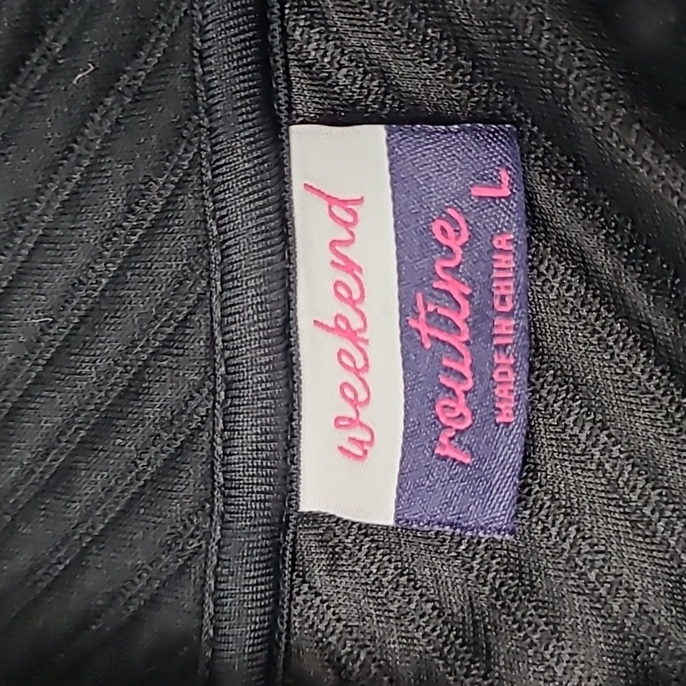 Black Ribbed Button-Up Sweater - Picture 6 of 7